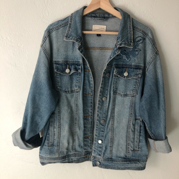 ❌SOLD❌ Universal Thread Denim/Jean Jacket - Picture 5 of 11